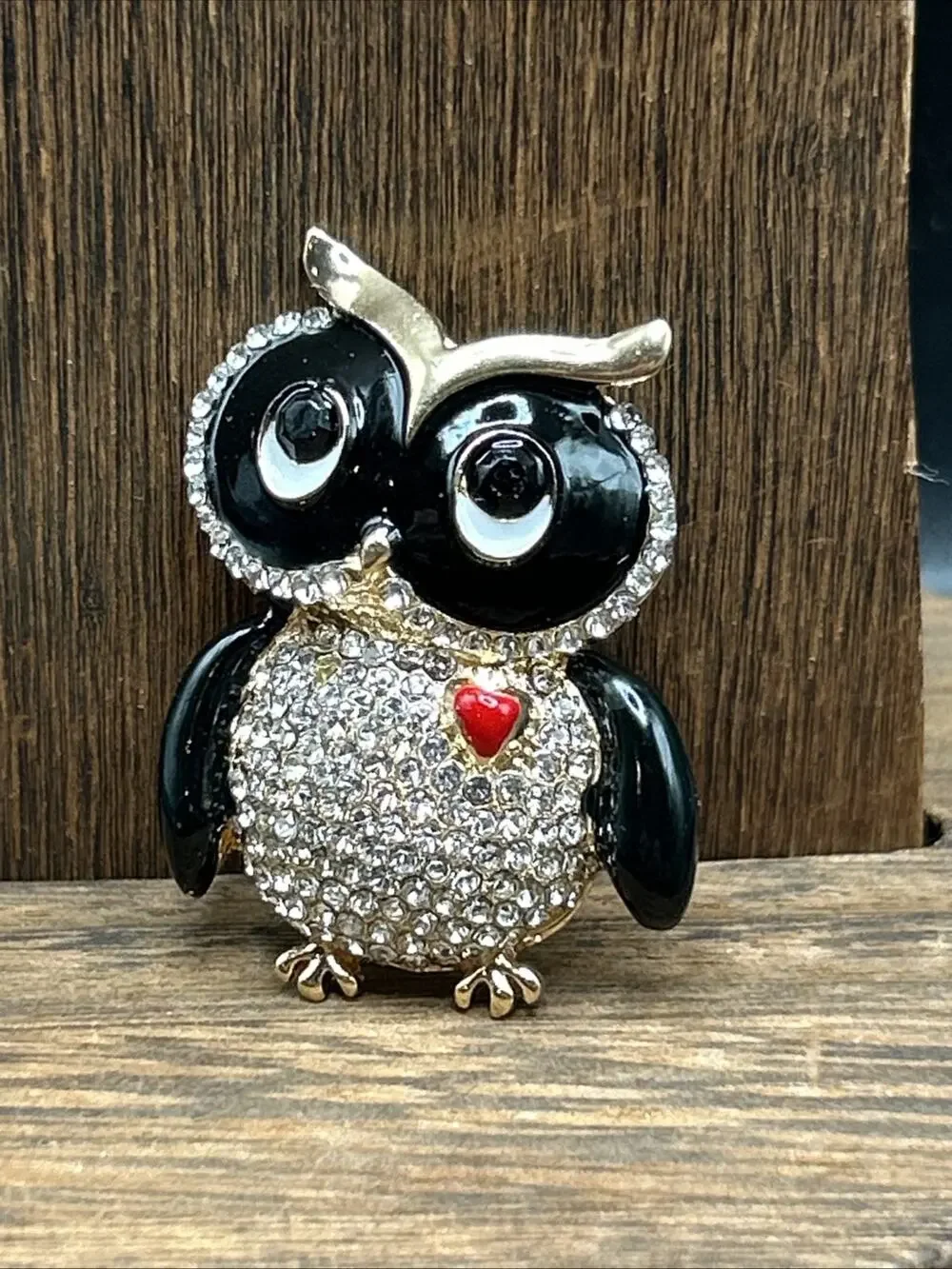 Modern Owl Bird Pin Brooch Gold tone 1 1/2” Pave Rhinestone And Enamel